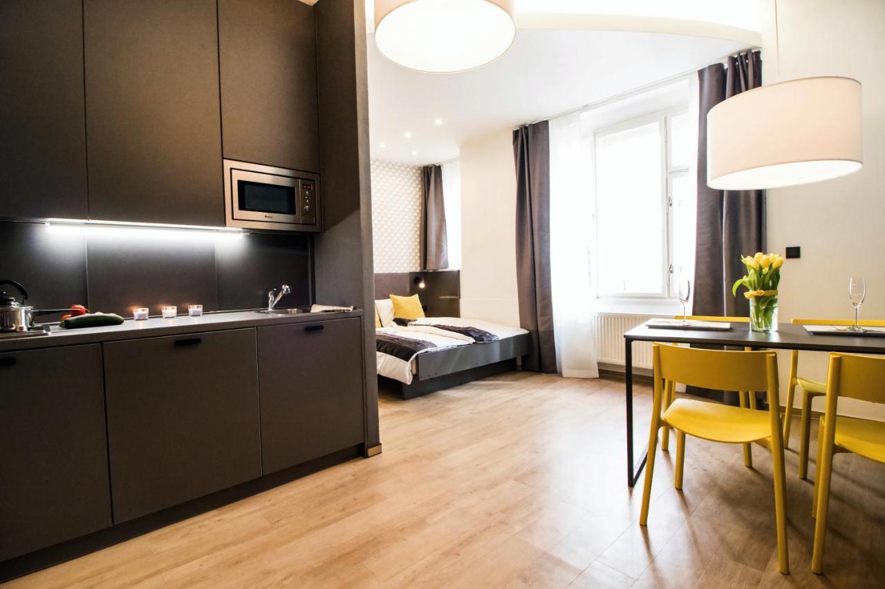 Apartamento In The Hearth Of The City Centre, Old Town Square - 3Min Praga Exterior foto